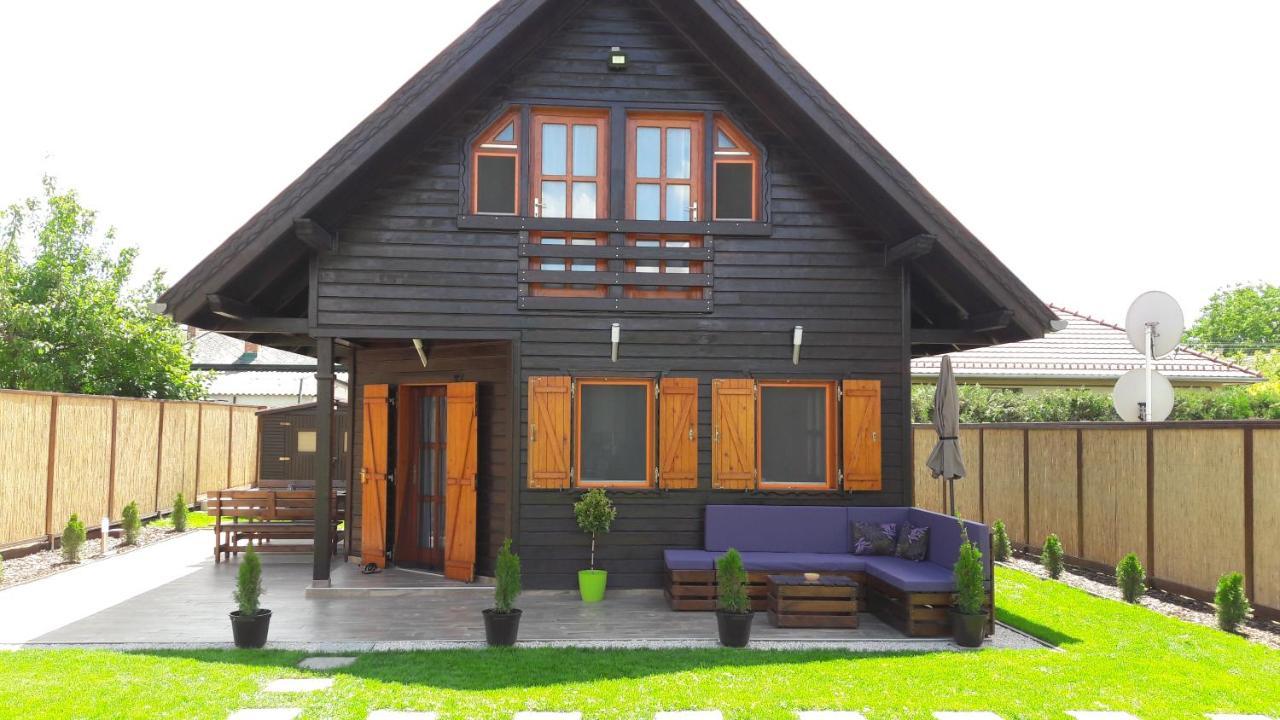 Velence Korzo Pihenohaz Villa Kapolnasnyek Exterior photo